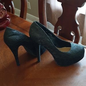 Black lace heels size 10